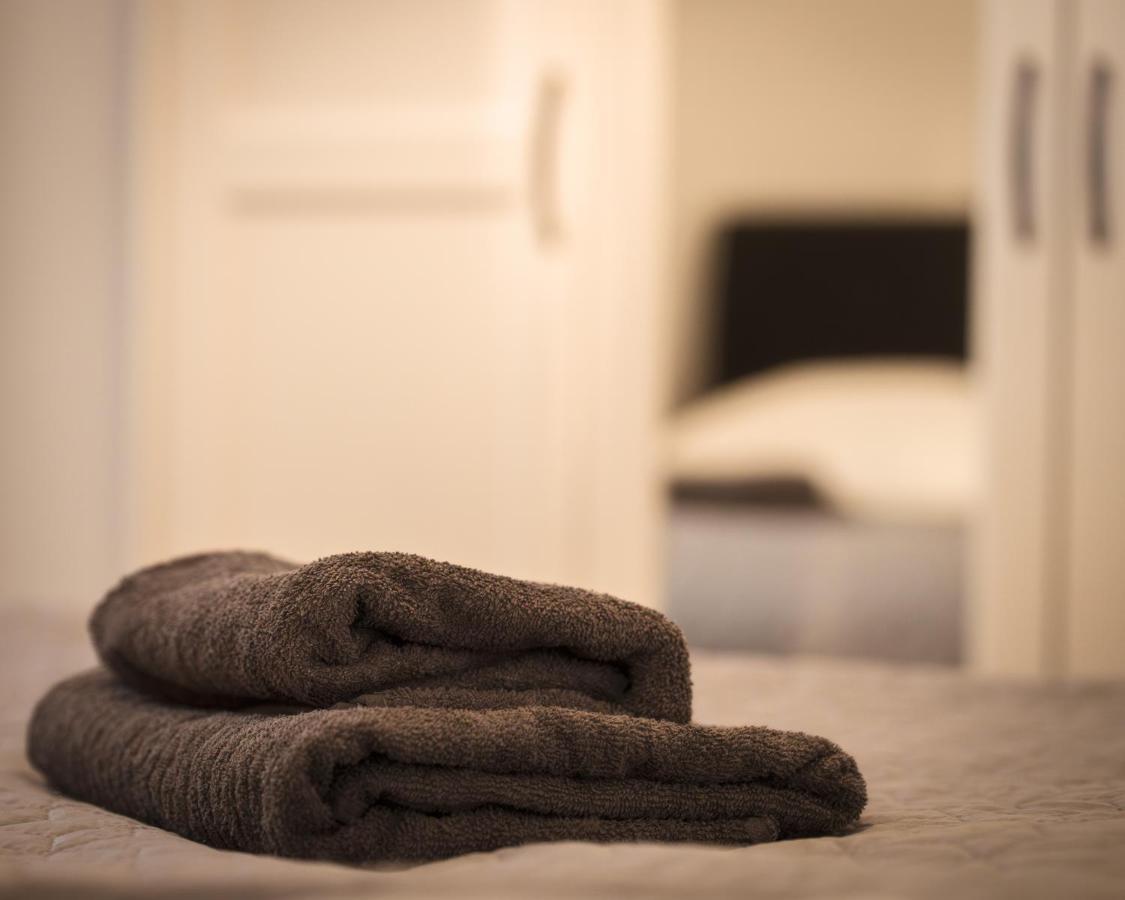 Modern 6 Bathroom Villa In The City 올덴부르크 외부 사진