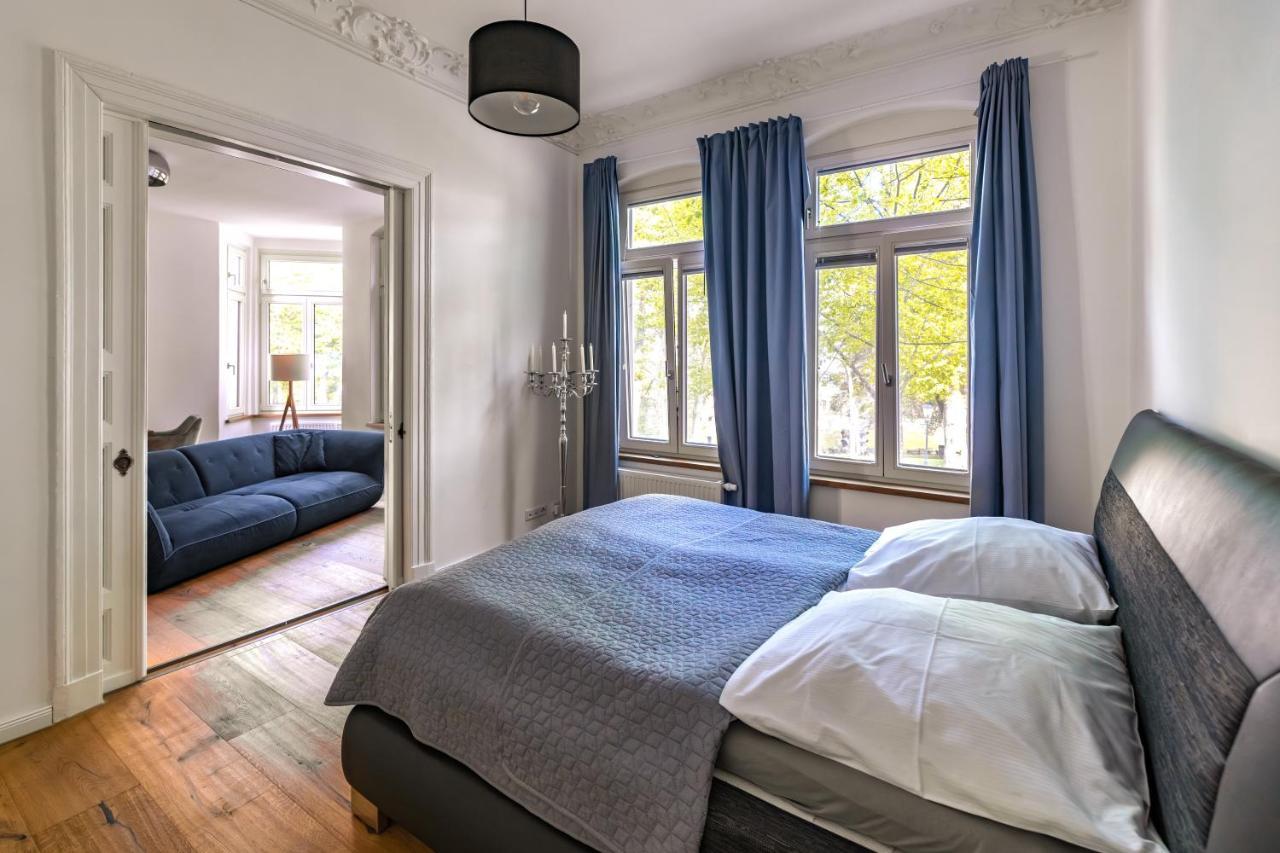 Modern 6 Bathroom Villa In The City 올덴부르크 외부 사진