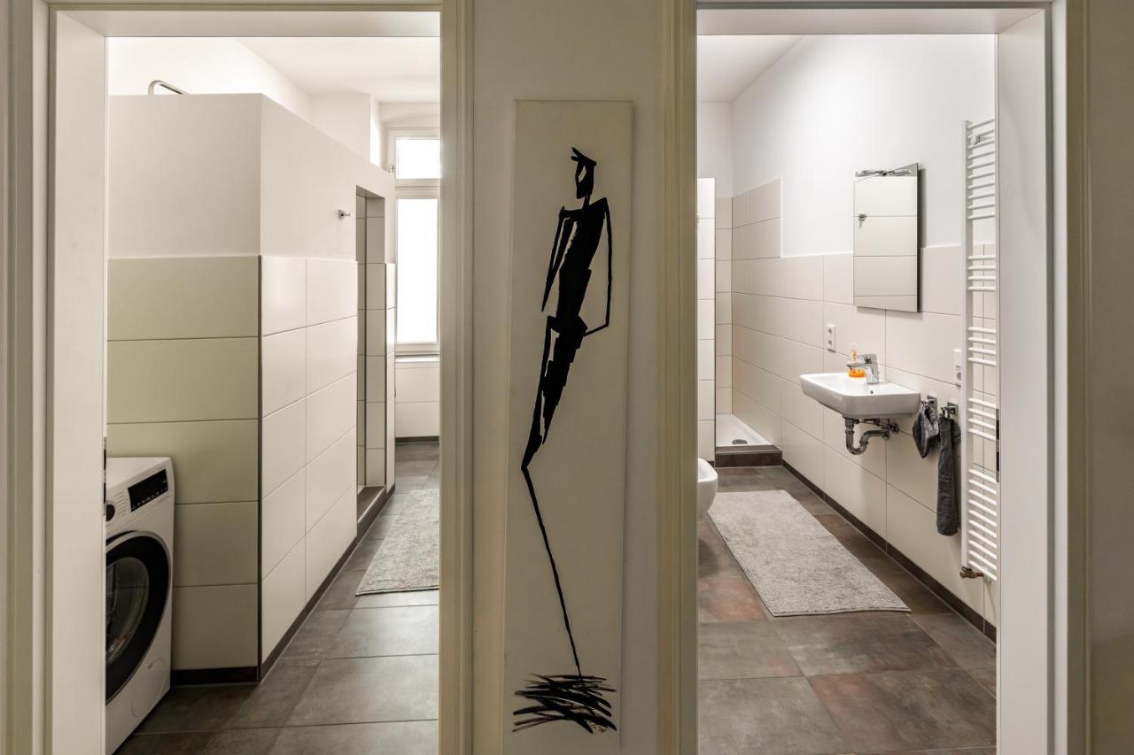 Modern 6 Bathroom Villa In The City 올덴부르크 외부 사진